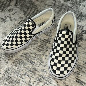 Slip-on checkerboard Vans